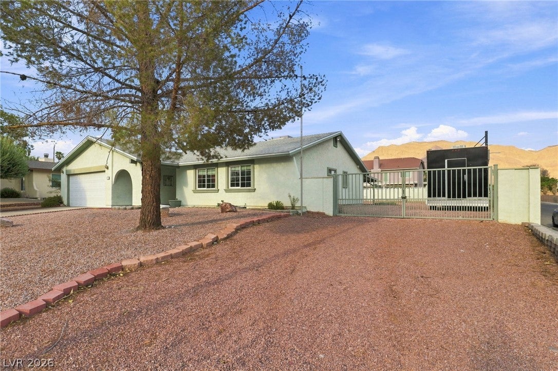 738 Straight St, Las Vegas, NV 89110 photo