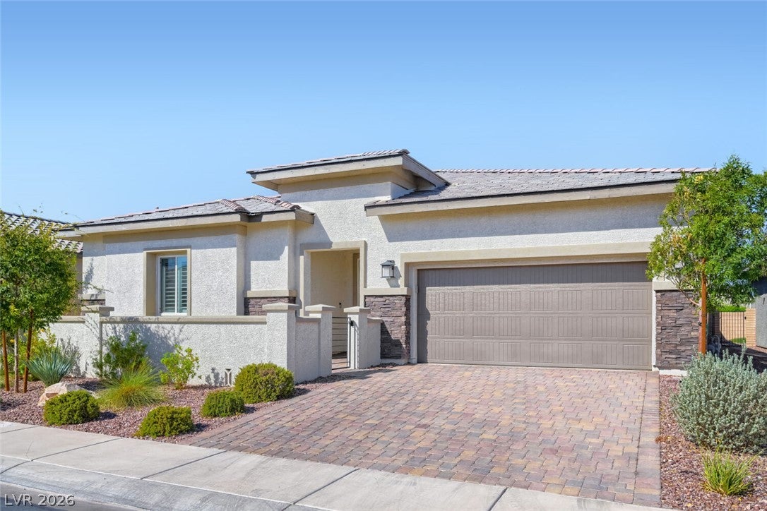 617 Comodo St, Henderson, NV 89011