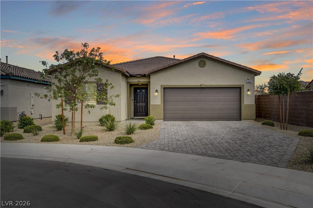 7446 Charlotte Bay Ave, North Las Vegas, NV 89084