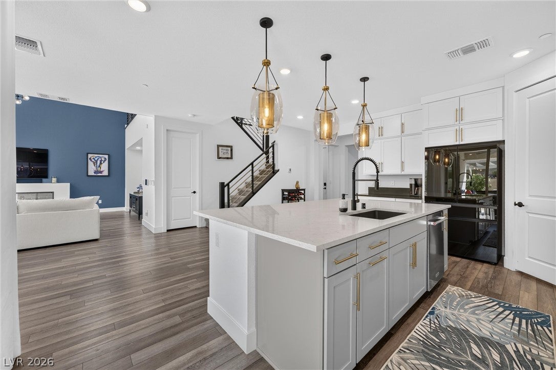 10005 Birch Knoll Ave, Las Vegas, NV 89166 photo