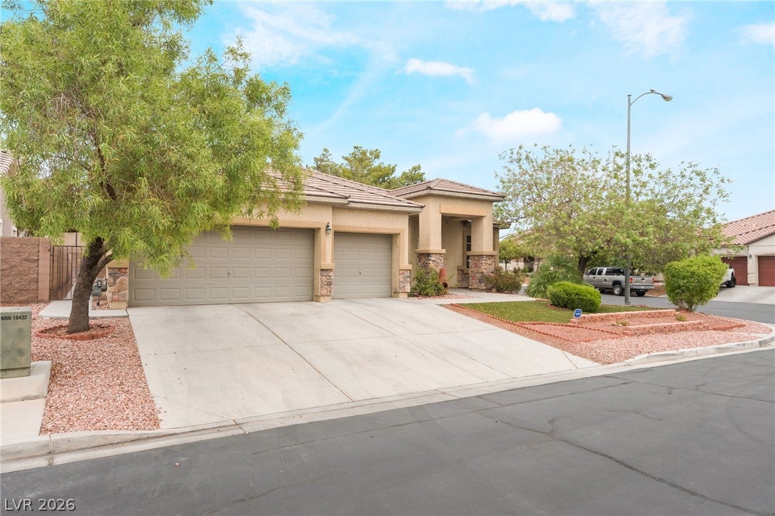 4631 Mission Cantina St, North Las Vegas, NV 89081 photo