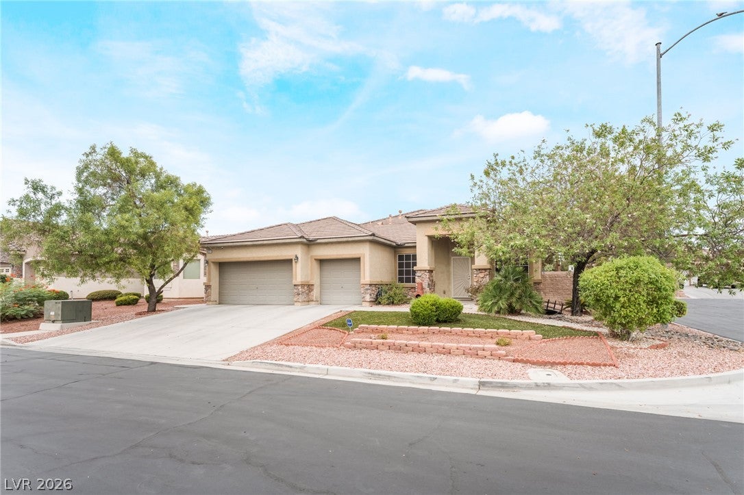 4631 Mission Cantina St, North Las Vegas, NV 89081 photo