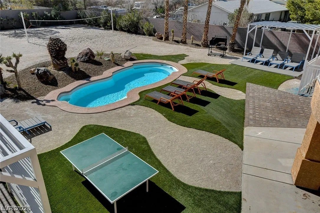 395 E Wigwam Ave, Las Vegas, NV 89123 photo