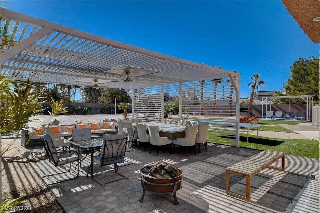 395 E Wigwam Ave, Las Vegas, NV 89123 photo