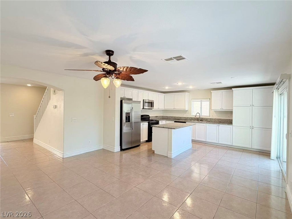 280 Ladies Tee Ct, Las Vegas, NV 89148 photo