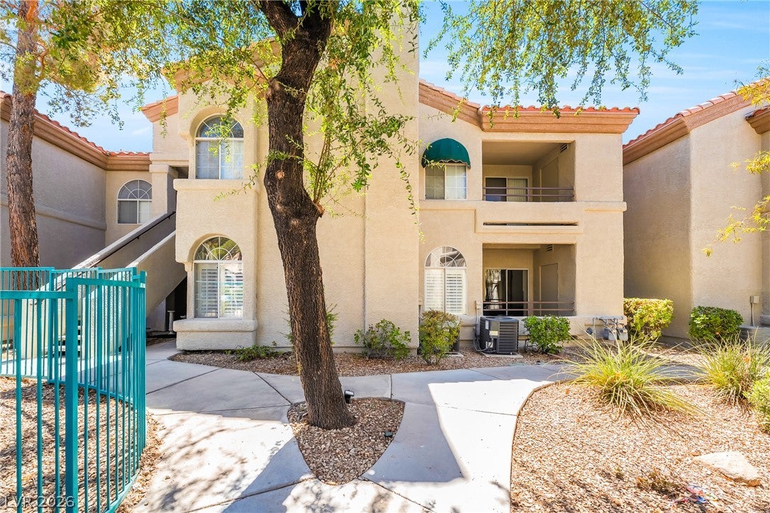 2251 Wigwam Pkwy, Henderson, NV 89074