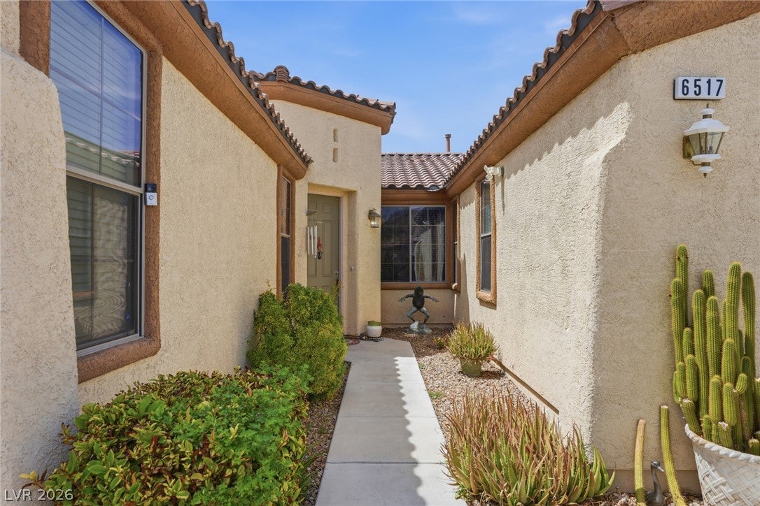 6517 Diamond Point Ct, North Las Vegas, NV 89084 photo