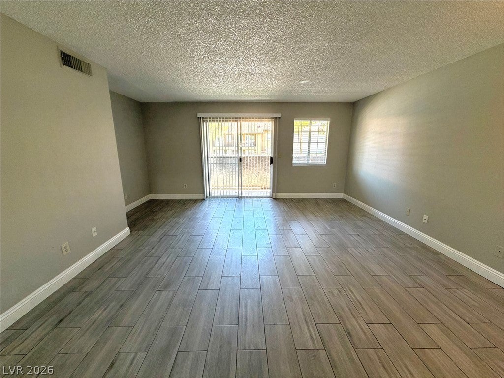 2750 S Durango Dr #1032, Las Vegas, NV 89117 photo