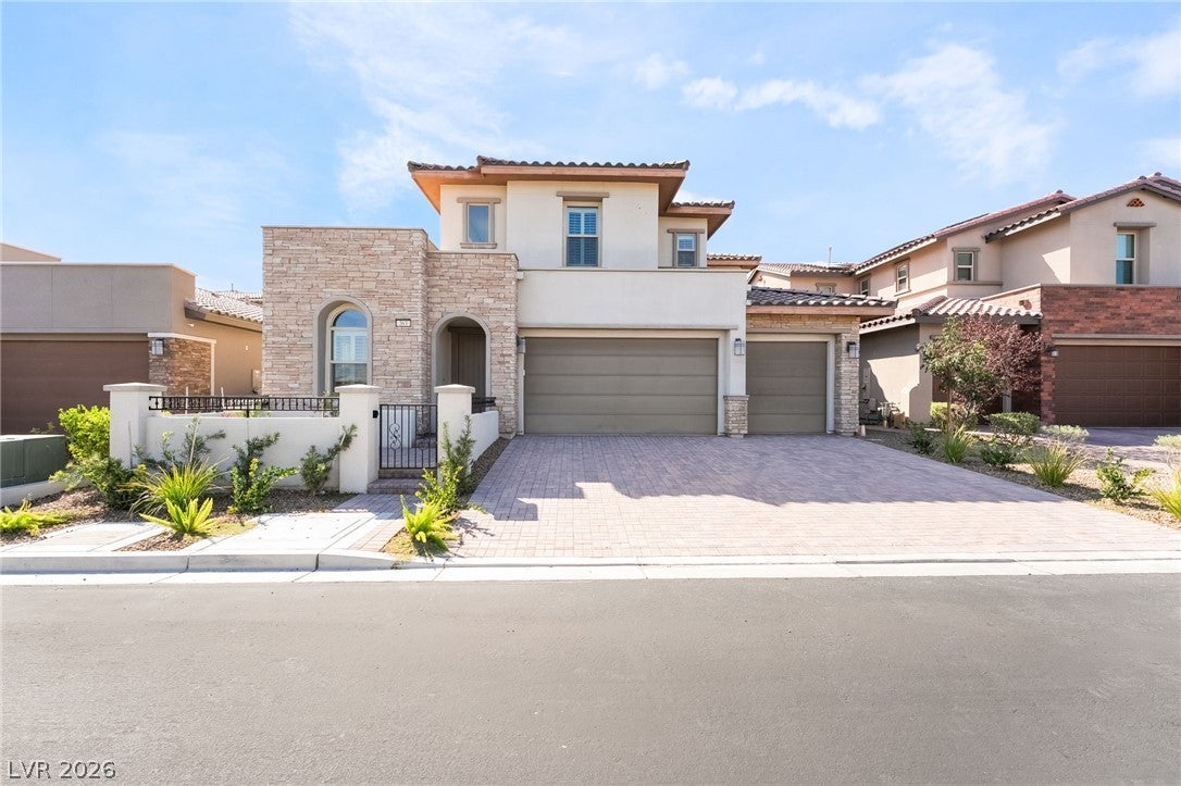 363 Molinetto St, Las Vegas, NV 89138 photo