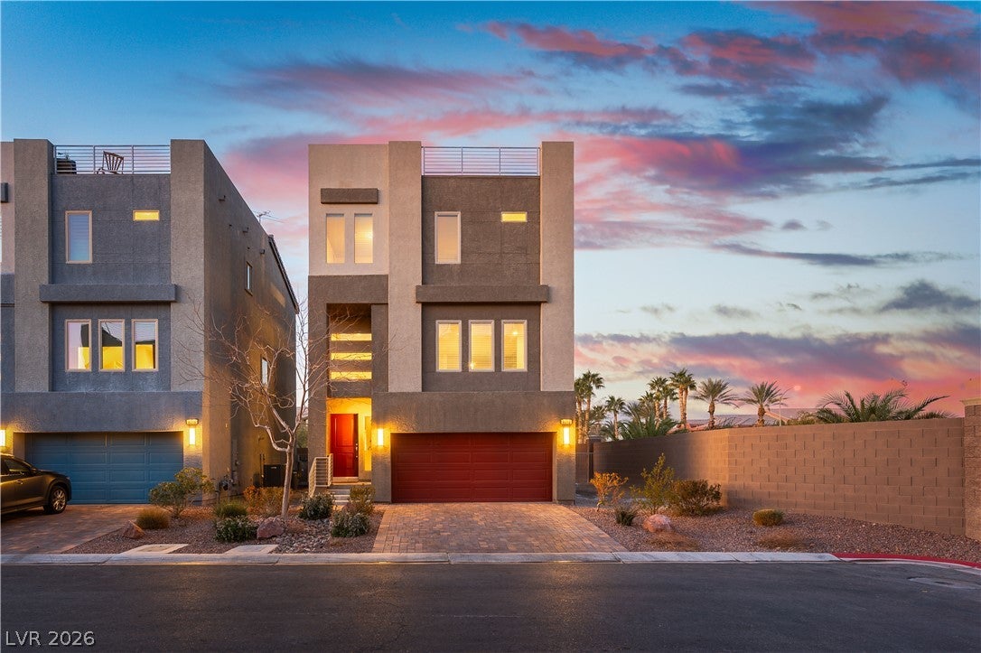 8012 Carpenter Creek Ave, Las Vegas, NV 89113