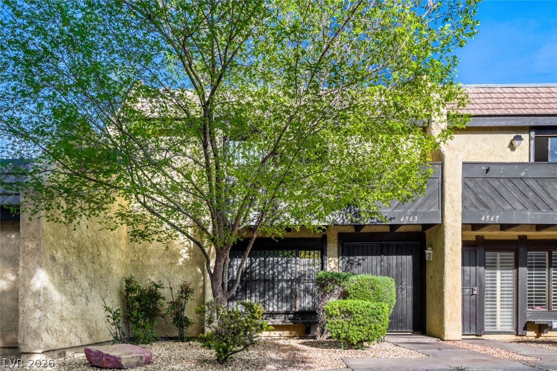 4563 Kenmare Way, Las Vegas, NV 89121 photo