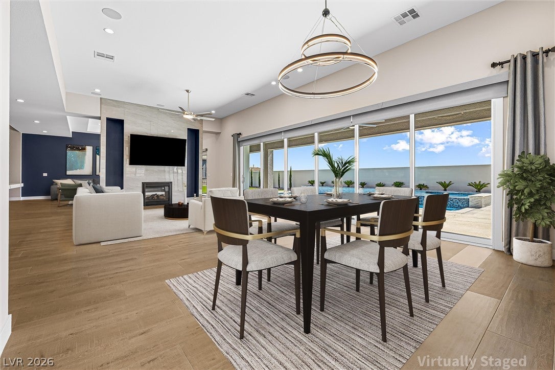 8840 Harvest Sunset St, Las Vegas, NV 89113 photo
