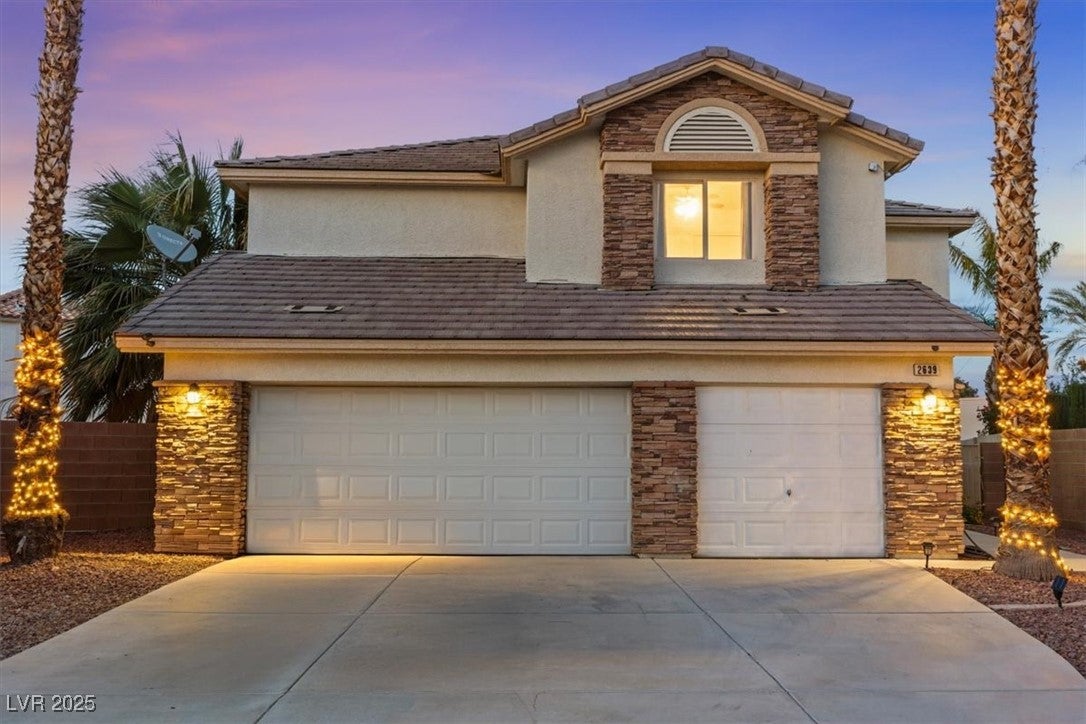 2639 Regency Cove Ct, Las Vegas, NV 89121 photo