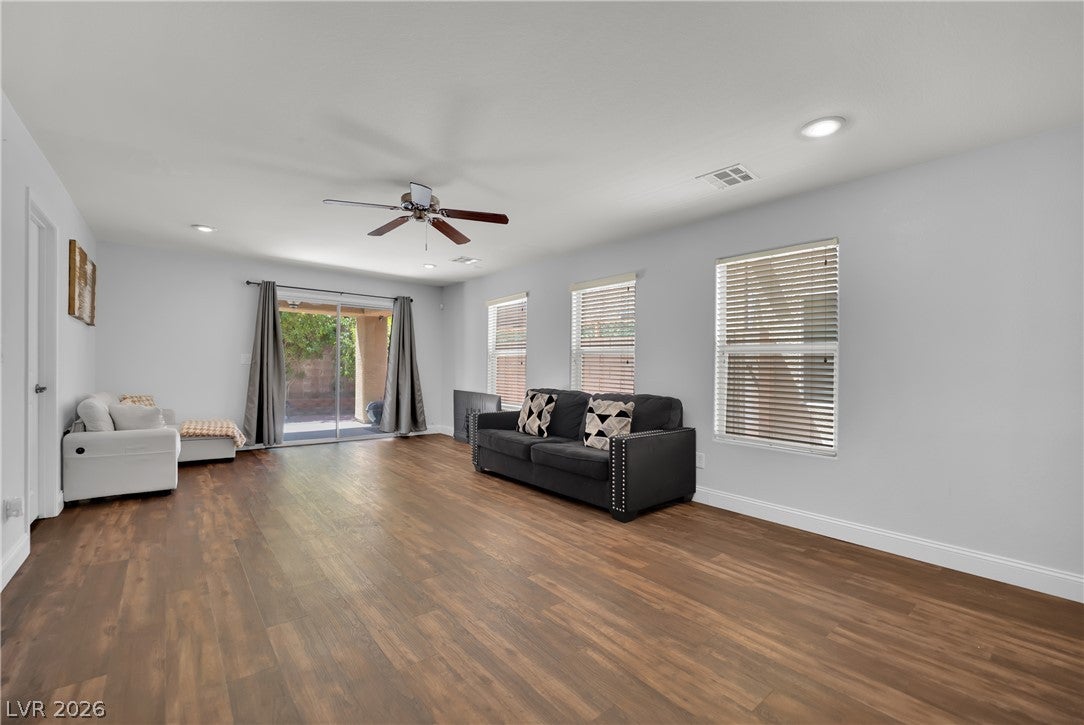 265 Morning Crest Ave, Las Vegas, NV 89183 photo