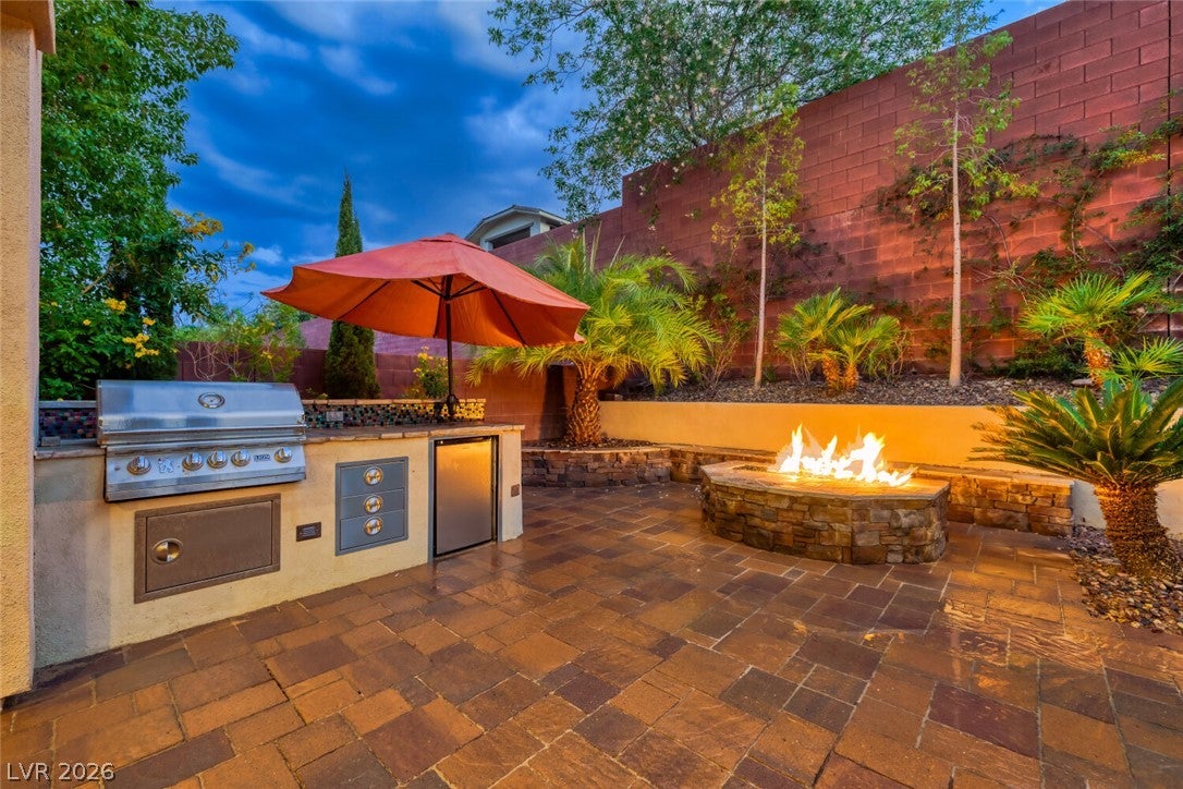 5571 Bethany Bend Dr, Las Vegas, NV 89135 photo