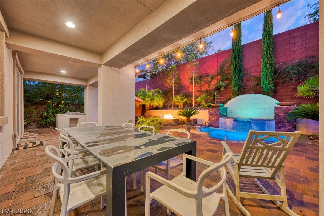5571 Bethany Bend Dr, Las Vegas, NV 89135 photo