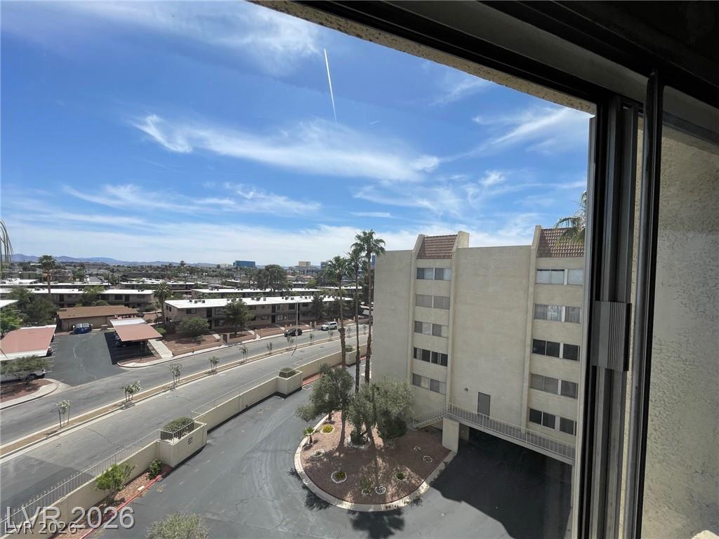 750 S Royal Crest Cir #351, Las Vegas, NV 89169 photo