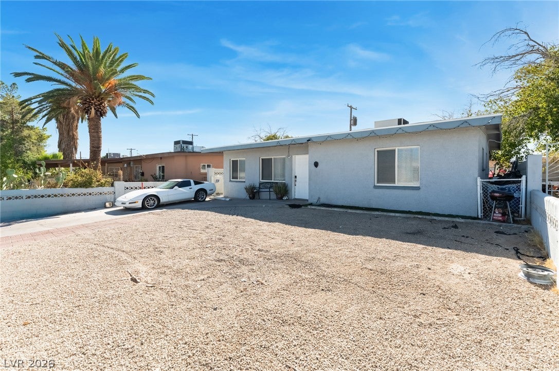 321 NW Princeton St, Las Vegas, NV 89107 photo
