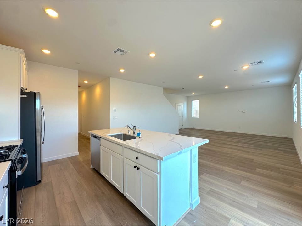 521 Daphne Terrace St, Henderson, NV 89011 photo