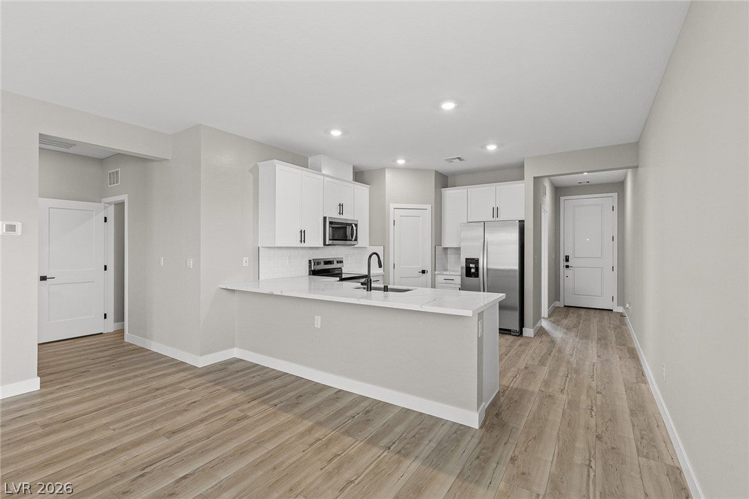 4516 Cave Lake Ave, North Las Vegas, NV 89032 photo