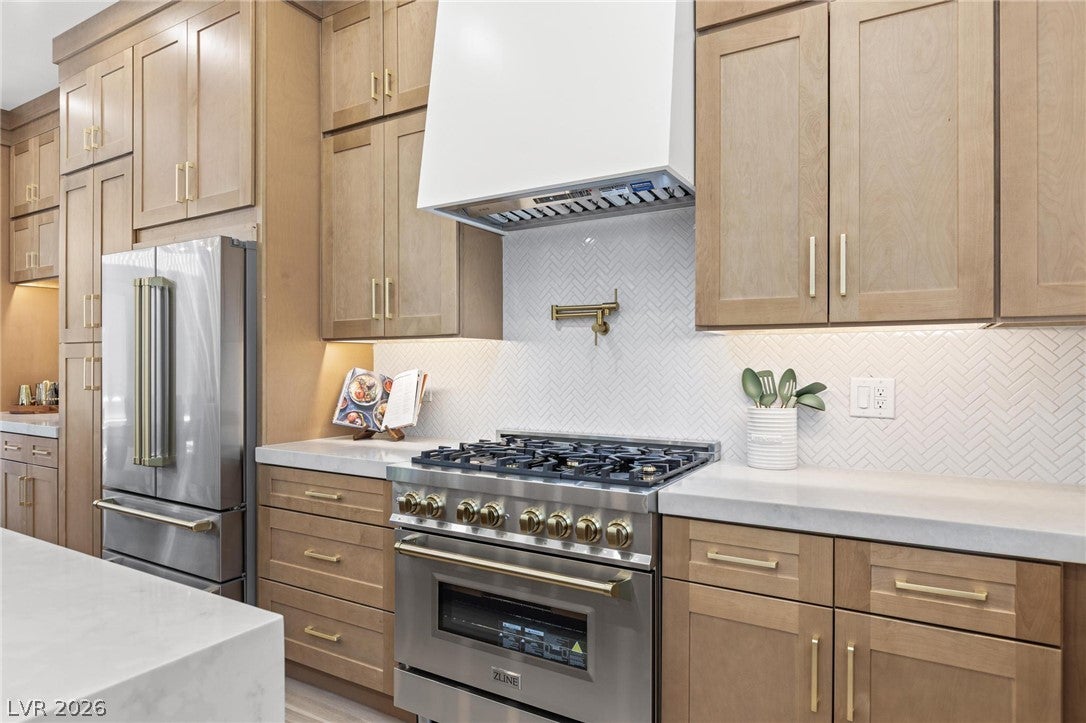 65 Twilight Rose St, Las Vegas, NV 89138