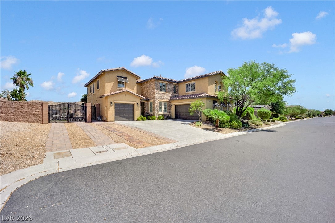 7566 Mezzanine View Ave, Las Vegas, NV 89178 photo