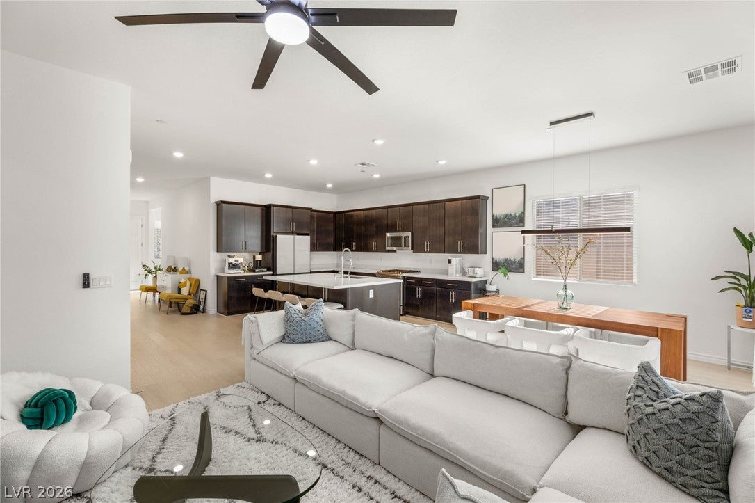 137 Juliette Pointe Ln, Henderson, NV 89011 photo