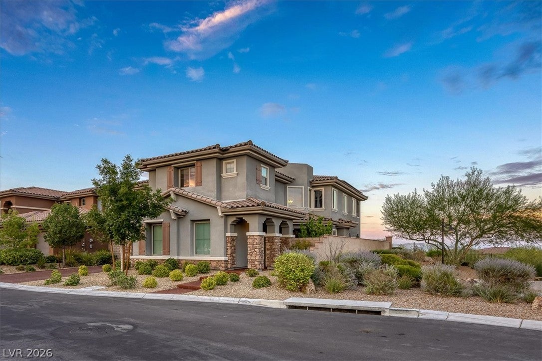 320 Highspring St, Las Vegas, NV 89138 photo