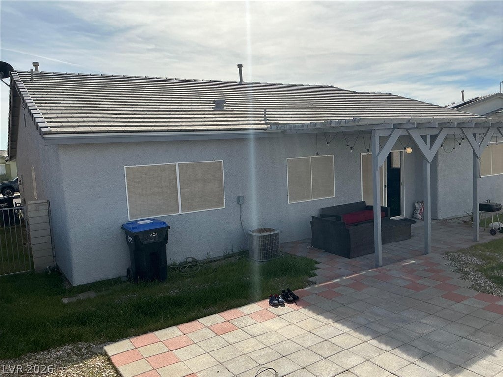 2220 Fountain Valley Way, North Las Vegas, NV 89031 photo
