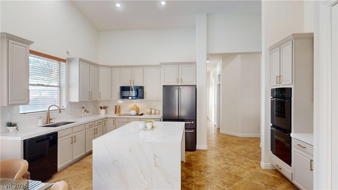 948 Sugar Spring Dr, Las Vegas, NV 89110 photo