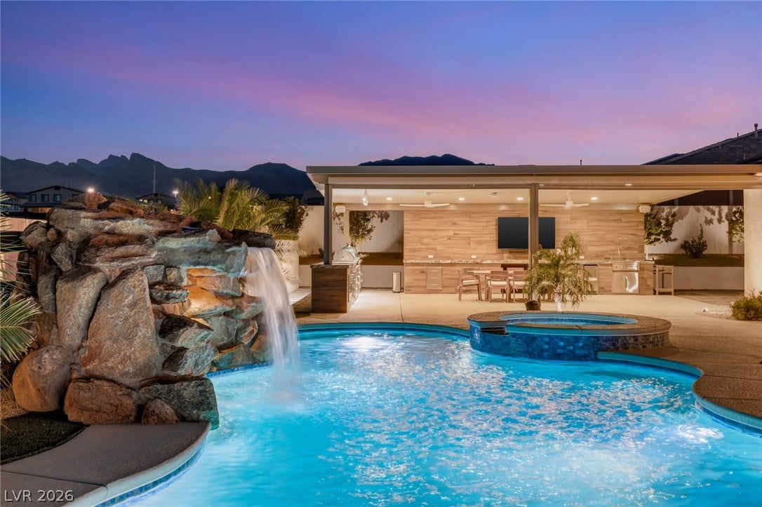 9935 Justin Earl Ave, Las Vegas, NV 89149 photo