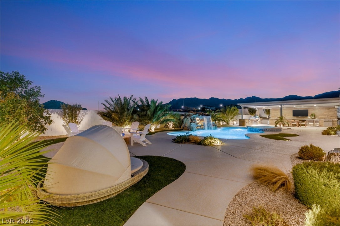 9935 Justin Earl Ave, Las Vegas, NV 89149 photo