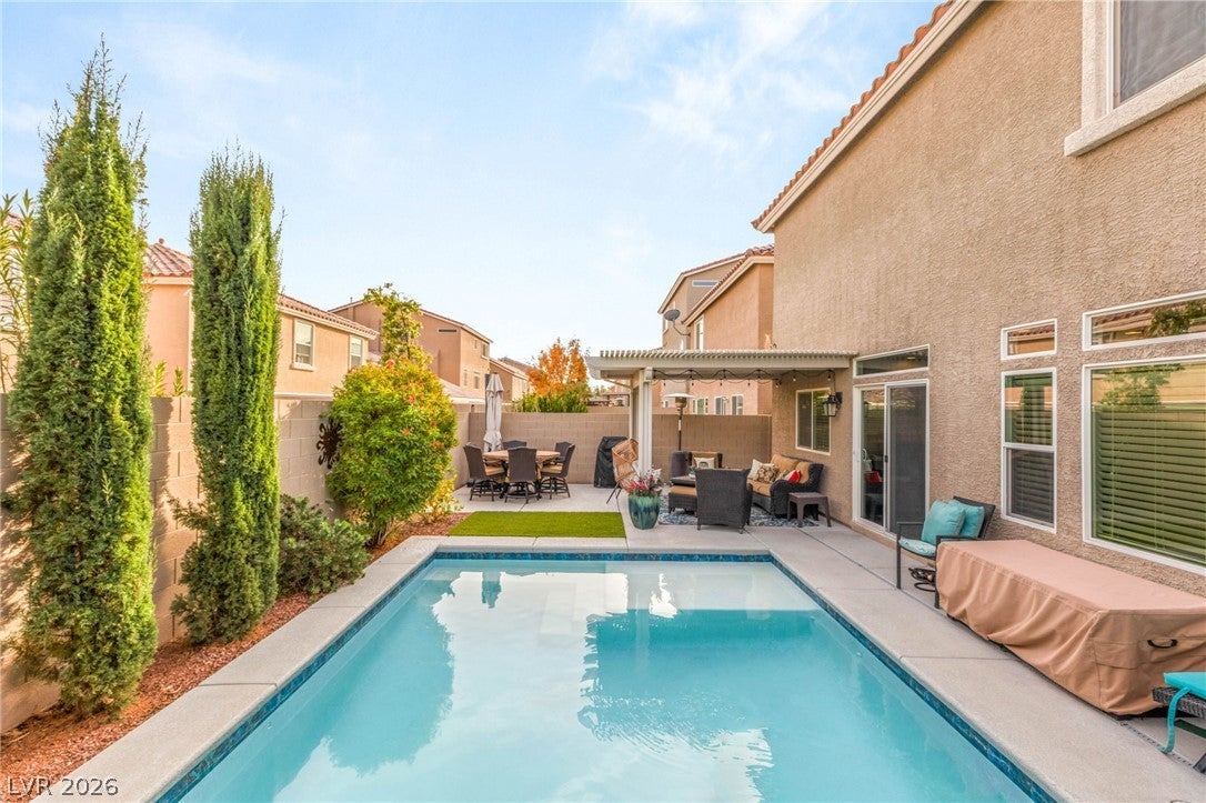 10592 Aphrodite St, Las Vegas, NV 89183