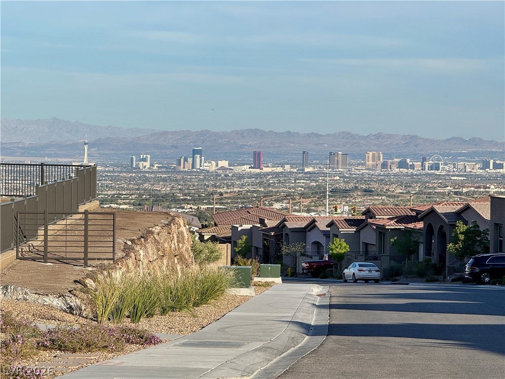 11622 Peregrine Point Ct, Las Vegas, NV 89138 photo