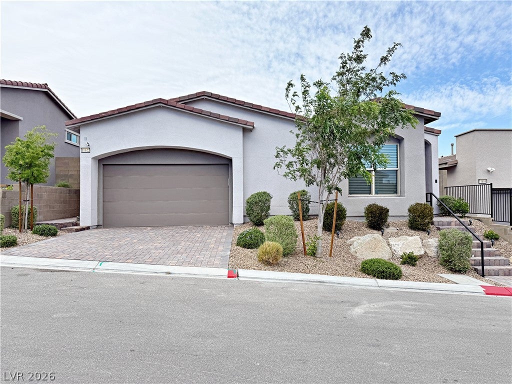 11622 Peregrine Point Ct, Las Vegas, NV 89138 photo