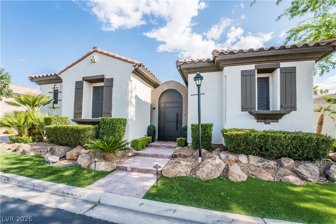 10820 Woodstream Ct, Las Vegas, NV 89135 photo