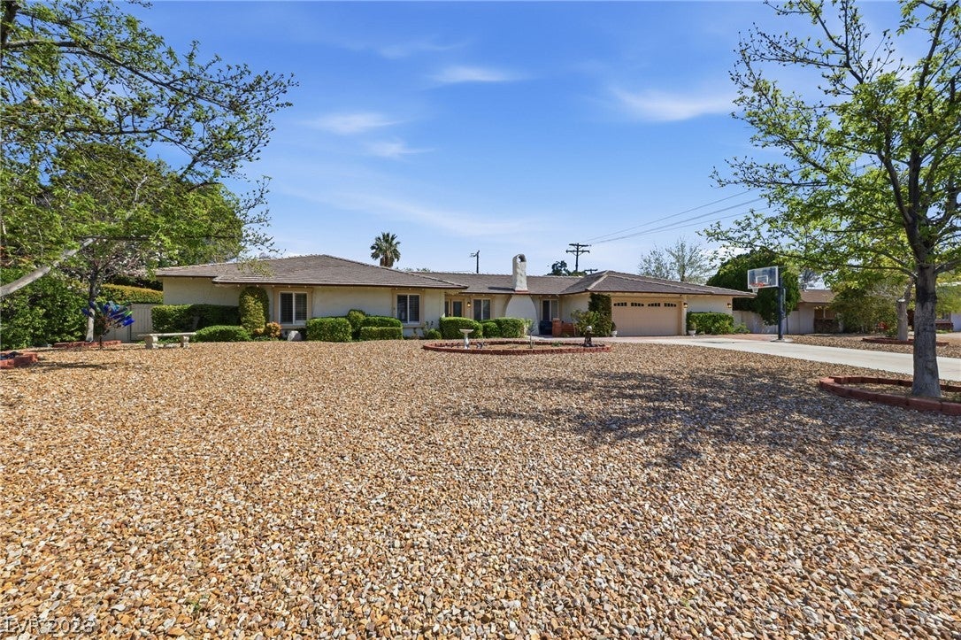 221 Rosemary Ln, Las Vegas, NV 89107 photo
