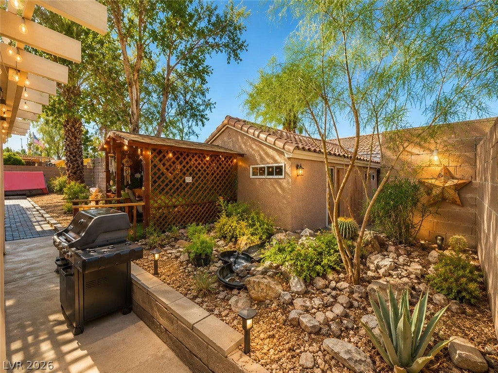 5916 Blush Ave, Las Vegas, NV 89130 photo