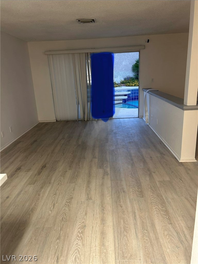 4007 Spring Leaf Dr, Las Vegas, NV 89147 photo