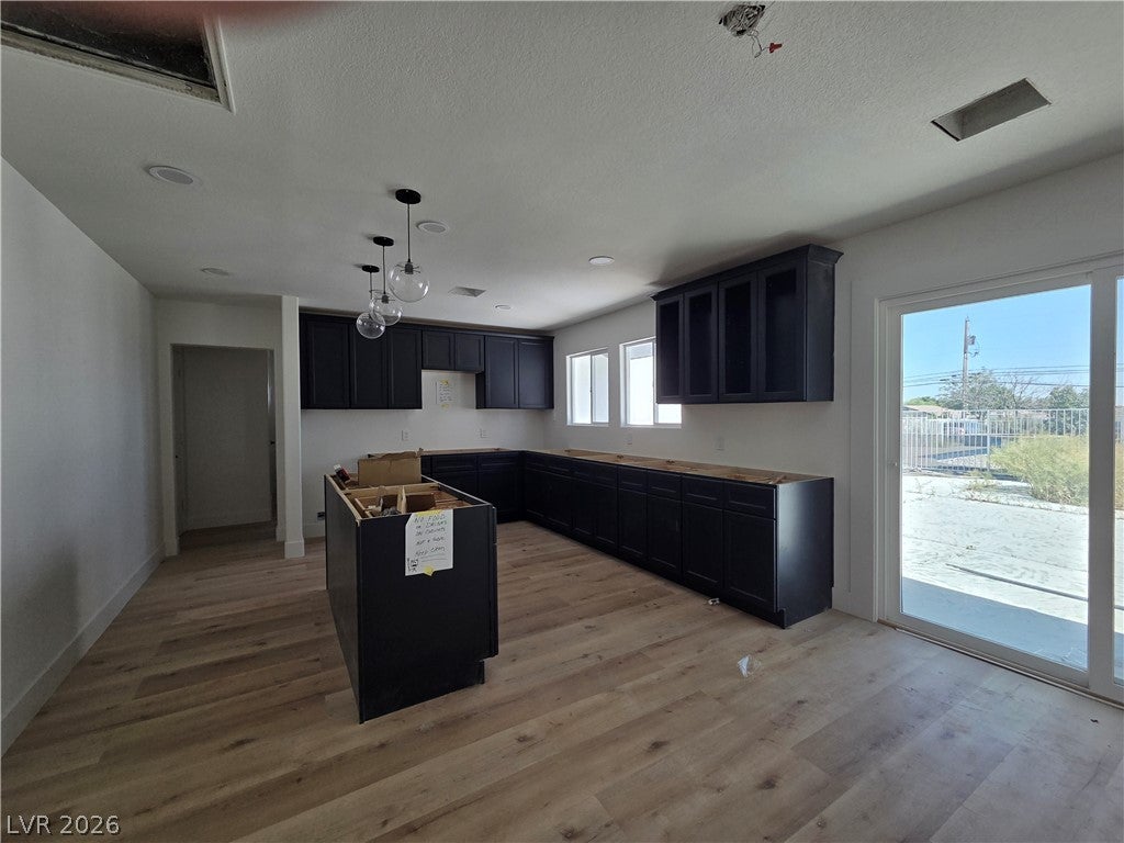 5724 N Grand Canyon Dr, Las Vegas, NV 89149 photo