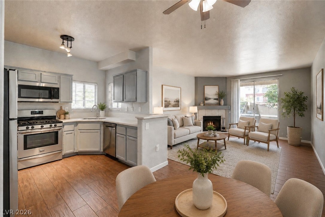 1405 Nellis Blvd, Las Vegas, NV 89104
