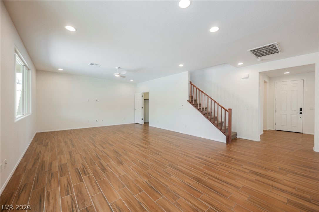 305 Petrus Ct, North Las Vegas, NV 89031 photo