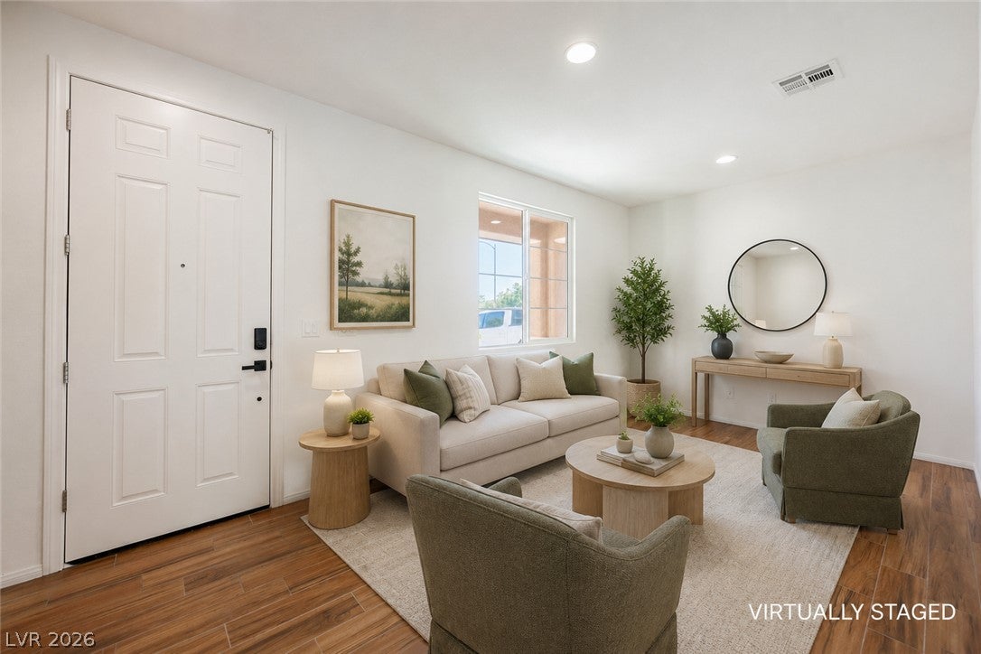 305 Petrus Ct, North Las Vegas, NV 89031 photo