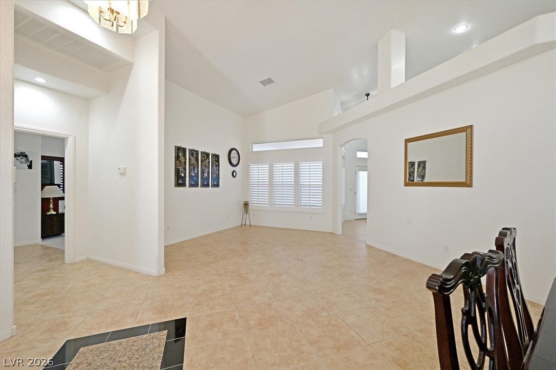 6120 Farm Rd, Las Vegas, NV 89131 photo