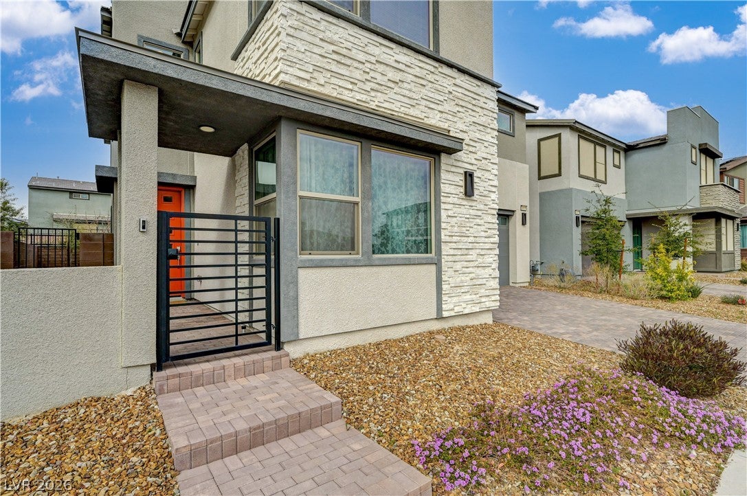 6853 Desert Finch St, North Las Vegas, NV 89084 photo