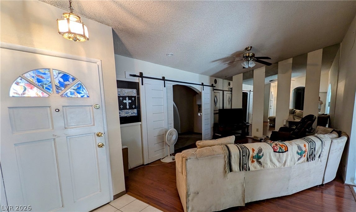3204 Lindell Rd, Las Vegas, NV 89146 photo