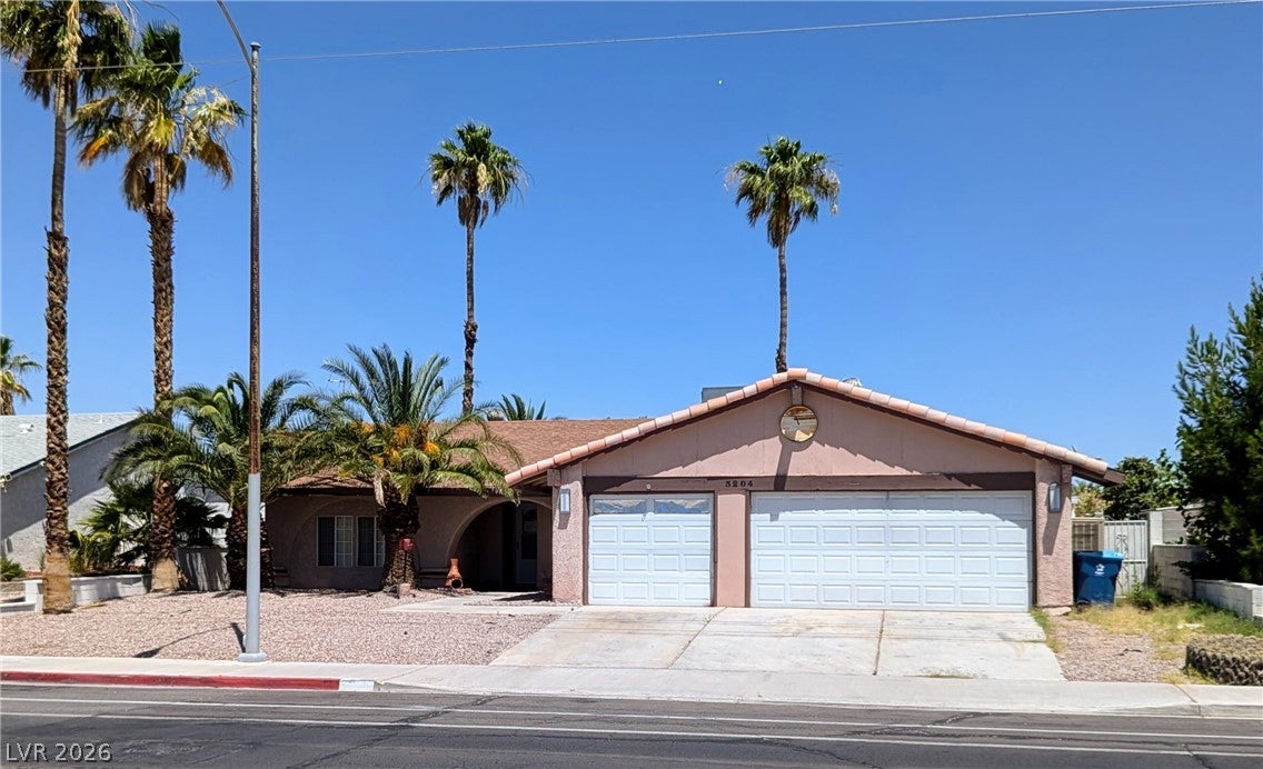 3204 Lindell Rd, Las Vegas, NV 89146