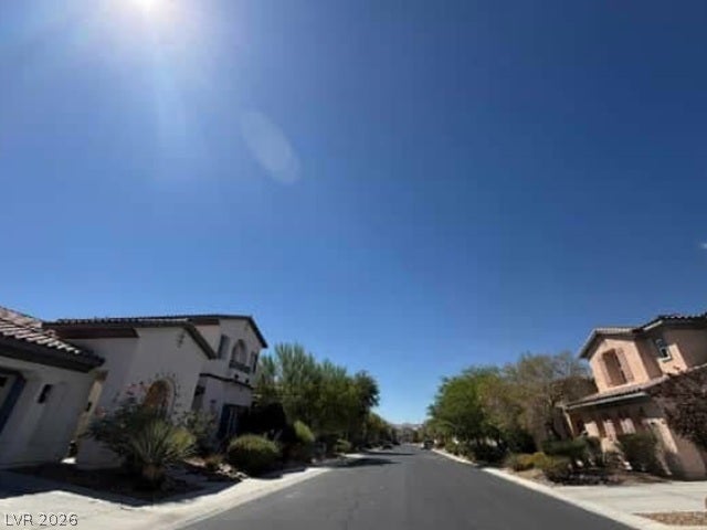 10003 Emerald Pools St, Las Vegas, NV 89178 photo