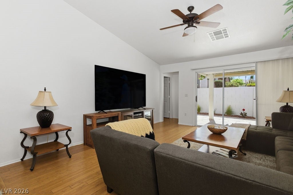 601 Painted Cloud Pl, Las Vegas, NV 89144 photo