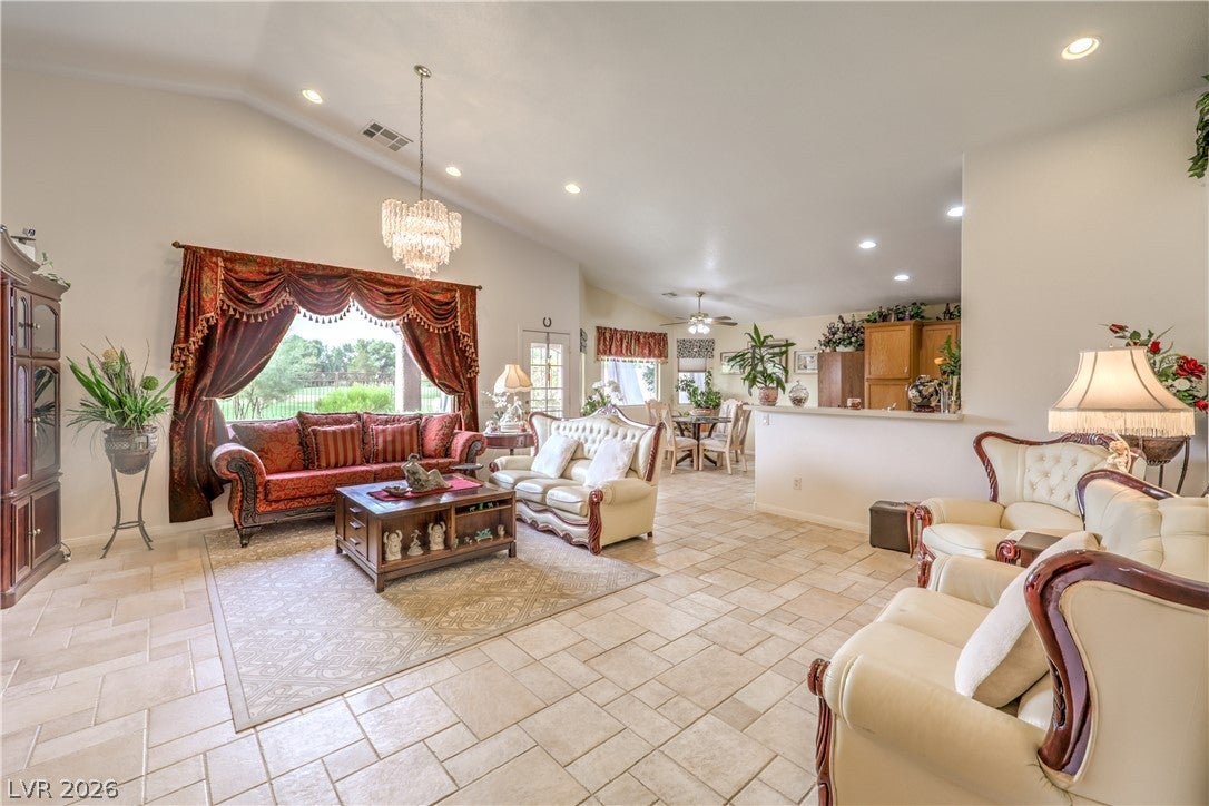 5521 Little Lake Ave, Las Vegas, NV 89122 photo